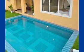 Ekostay - Pinewood Villa